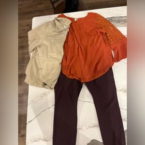 Three Piece Outfit XL
Old Navy Khaki Jacket, Rust Top and Atyle & Co Jeggings.